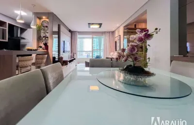 Apartamento mobiliado e equipado com 2 suítes e 1 dormitório no centro de itajaí