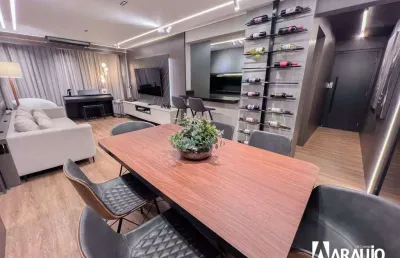 Apartamento mobiliado e equipado com 2 dormitórios no centro de itajaí