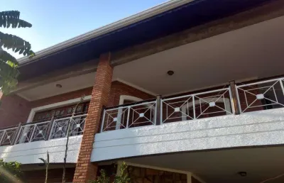 Casa com 4 quartos à venda na Rua Luís Arrobas Martins, 297, Jardim Magnólia, Campinas