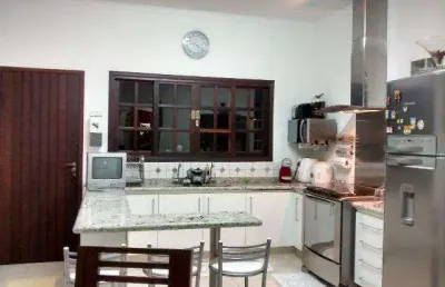 Casa à venda em campinas, parque jambeiro, com 3 quartos, com 250 m²