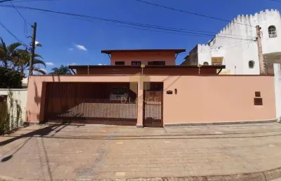 Casa com 4 quartos à venda na Rua Eoys Black Vieira Alves, 42, Parque Alto Taquaral, Campinas
