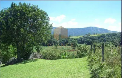 Chácara / sítio com 2 quartos à venda na Estrada Antônio da Silva Pontes, 1100, Suru, Santana de Parnaíba