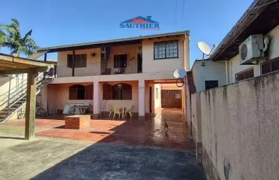 Casa com 5 quartos à venda na Rua Padre Felipe, 639, Centro, Esteio
