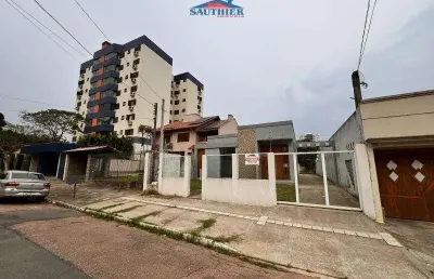 Casa com 2 quartos à venda na Rua Pedro Lerbach, 489, Centro, Esteio