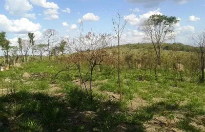 Terreno à venda no Chacreamento dos Tropeiros, Esmeraldas 