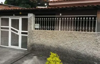 Casa com 3 quartos à venda no santa cruz, betim , 300 m2 por r$ 550.000
