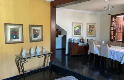 Casa com 3 quartos à venda no Guarujá, Betim 