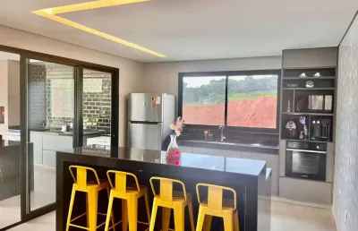 Casa em condomínio fechado com 4 quartos à venda no Gran Royale, Betim 