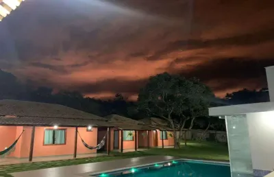 Lindo sítio em juatuba no bairro alvorada próximo ao centro com piscina.