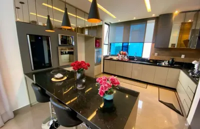 Casa em condomínio fechado com 3 quartos à venda no Gran Royale, Betim 