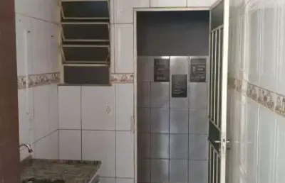 Casa 2 quartos condomínio fechado bairro paulo camilo