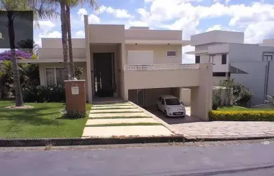 Casa com 3 dormitórios à venda, 385 m² por r$ 2.780.000,00 - condomínio alpes de vinhedo - vinhedo/sp