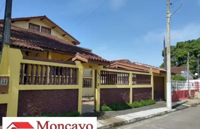Casa com 4 quartos à venda na Avenida Lucas Nogueira Garcez, 362, Sumaré, Caraguatatuba