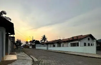 Casa térrea em condomínio, com quintal privativo - ac. financ;