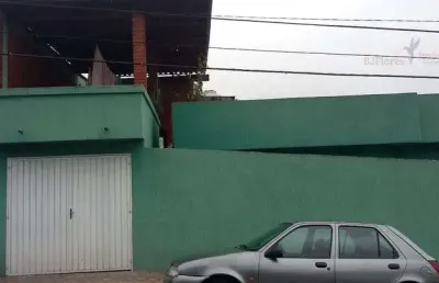 Casa de esquina com 260,00m² no bairro jardim estádio em santo andré/sp