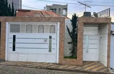 Sobrado de 287m² no bairro vila humaitá em santo andré
