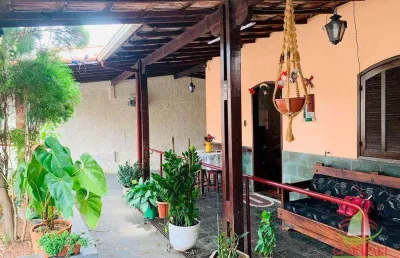 Casa baixa com 3 dormitórios à venda, 210 m² por r$ 540.000 - santa amélia - belo horizonte/mg