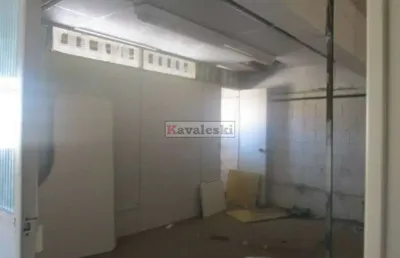 Galpão/depósito/armazém e 3 banheiros à venda, 485 m²