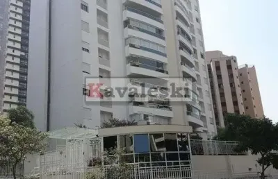 Apto todo mobiliado impecável ,elevador privativo,  vagas definidas,ao lado  metro,lazer completo