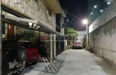Casa térrea de vila fechada próx metrô sacomã / 2 dormitórios / 4 vagas /quintal