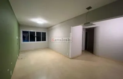 Apartamento com 2 quartos e 2 banheiros à venda, 79 m²