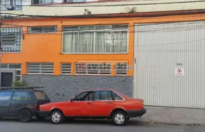 Excelente oportunidade, galpãp vago e muita área livre-  próx metrô