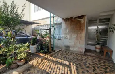 Sobrado amplo 4 dormitórios 1 suite 2 vagas - quintal - oportunidade