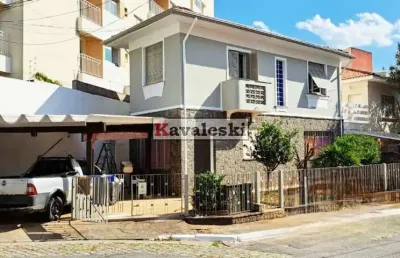 ** lindo sobrado a vendo do bairro da saúde, próximo ao metrô praça da árvore.