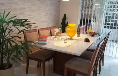 Casa com 3 quartos à venda na Rua Apotribu, --, Saúde, São Paulo