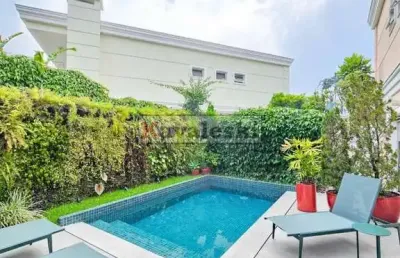 Sobrado 3 dorm,2ste,4vgas  310m² cond.fechado pq.ibirapuera