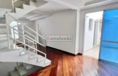 Sobrado cond.fechado metro saude 3 dorm, 3 garagens 136m²
