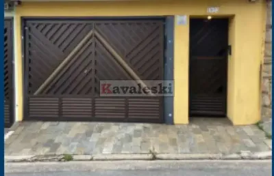 Lindo sobrado com 3 dormitórios 2 suites 3 vagas - quintal grande - terraço - acesso ao metrô