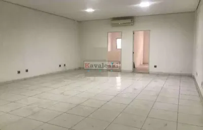 Barracão / Galpão / Depósito com 3 salas para alugar na Rua Álvaro do Vale, --, Ipiranga, São Paulo