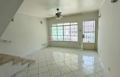 Sobrado com 2 amplos dormitórios 1 vaga / quintal / próx av cursino