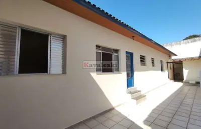 Casa com 3 quartos para alugar na Rua Capitão Júlio Alfredo Montes, --, Vila São José (Ipiranga), São Paulo