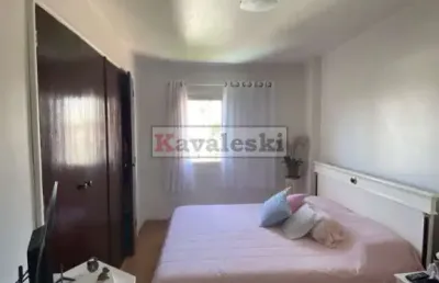 Apartamento padrão alto localizado no chácara klabin há 200 metros