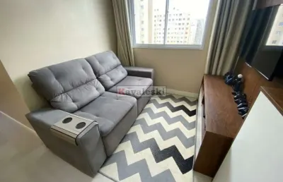 O apartamento está no 14° andar proporcionando tranquilidade e segurança.