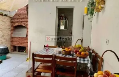 Sobrado reformado 3 dormitórios quintal com churrasqueira- doc 110%