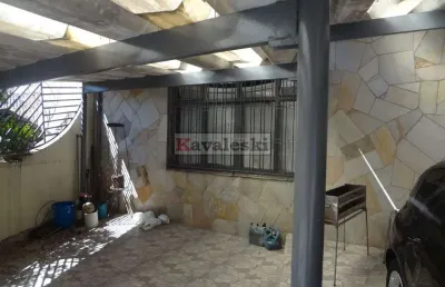 * sobrado muito bem localizado pra vender hoje !!.....