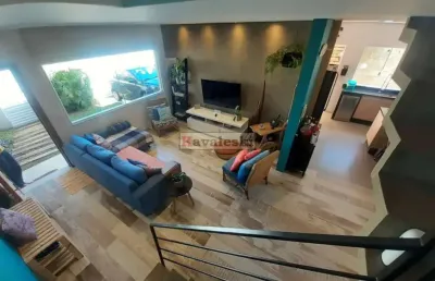 Sobrado reformado / quintal com piscina/  com  3 suítes, 1 escritório e 4 vagas no jardim da saúde