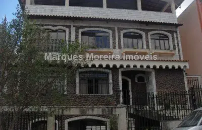 Casa com 4 quartos à venda na Rua Vinte e Um de Abril, São Mateus, Juiz de Fora