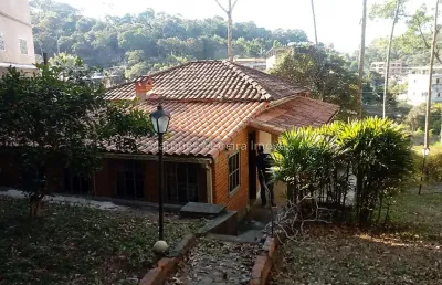 Terreno à venda na Rua Dimas Bergo Xisto, São Pedro, Juiz de Fora