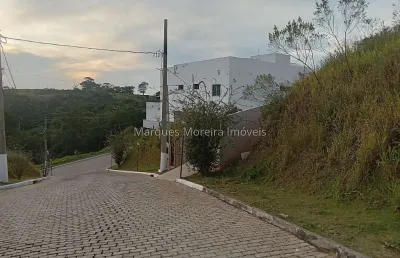 Terreno em condomínio fechado à venda na Rua Mário Crispim, São Pedro, Juiz de Fora