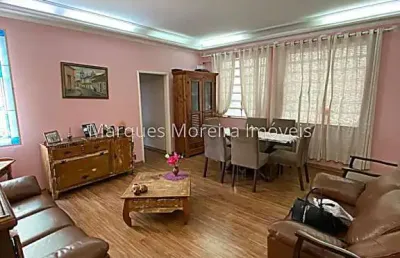 Excelente de 3 quartos com 120 metros no centro de juiz de fora