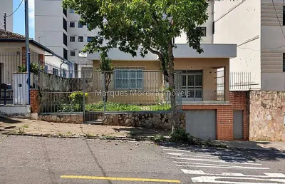 Casa em rua central do bom pastor (terreno de mais de 400²)