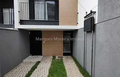 Residência exclusiva a passos da ufjf: charme e conforto em 3 suítes'