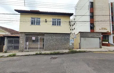 Casa com 3 quartos à venda na Rua da Laguna, Jardim Glória, Juiz de Fora