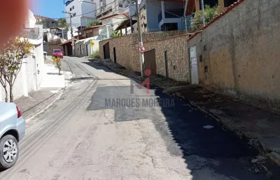 Terreno à venda na Rua Albertino Gonçalves Vieira, Jardim das Laranjeiras, Juiz de Fora