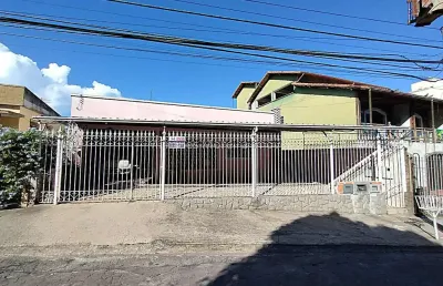 Casa com 4 quartos à venda na Rua Ribeiro de Abreu, 576, Bairu, Juiz de Fora
