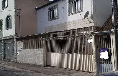 Casa com 3 quartos à venda na Rua Elvira Bellei, Santa Luzia, Juiz de Fora